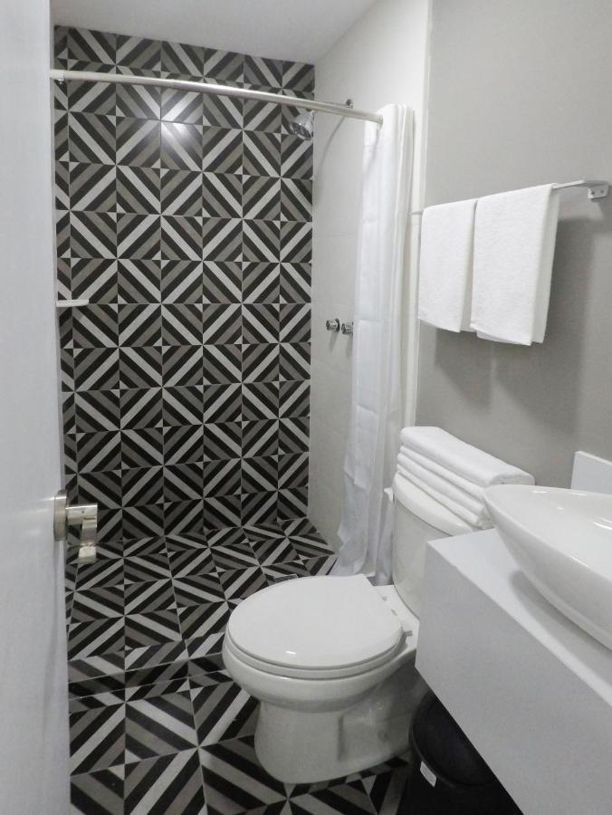 Casa Moderna Equipada Como En Pequeno Hotel Hab 4 Monterrey Extérieur photo